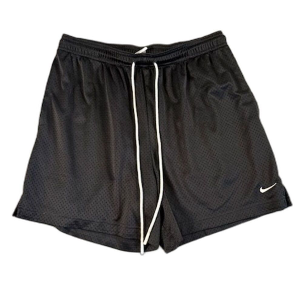 Nike Dri FIT Womens Basketball Shorts Medium Black Mesh 4 Inch Athletic